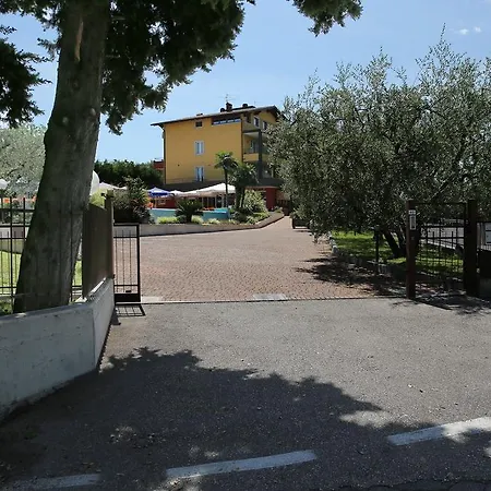 San Vito فندق