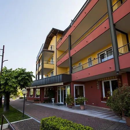 فندق San Vito 3*