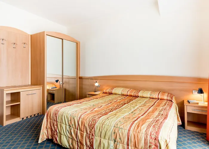 San Vito Готель 3*